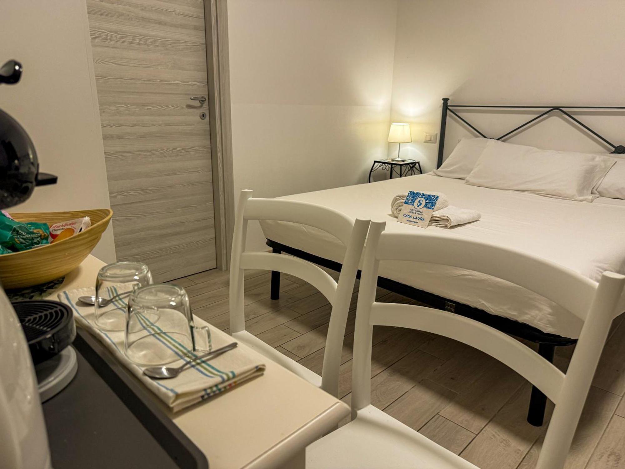 Sg Rooms - Casa Laura 佩斯基耶拉德加达 外观 照片