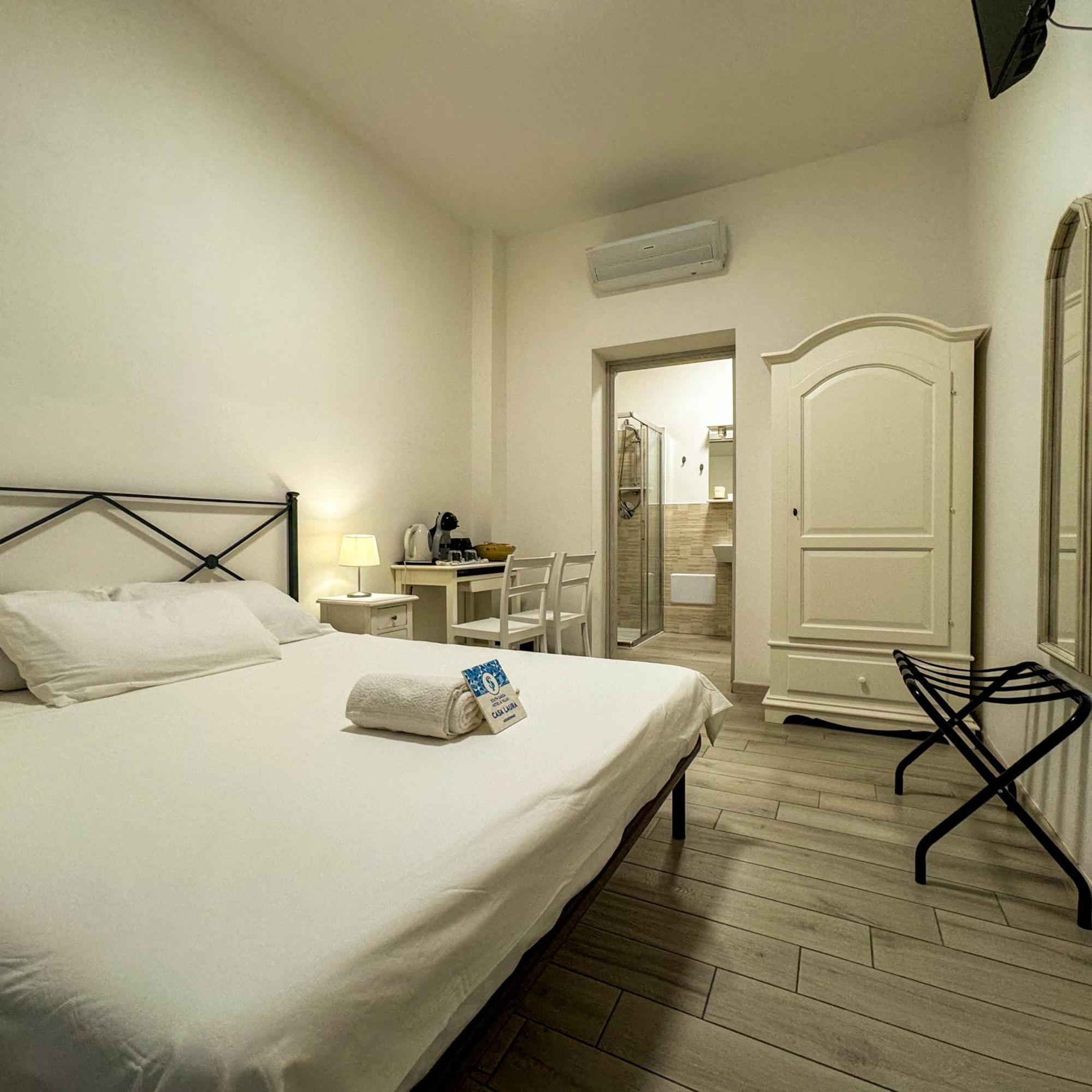 Sg Rooms - Casa Laura 佩斯基耶拉德加达 外观 照片