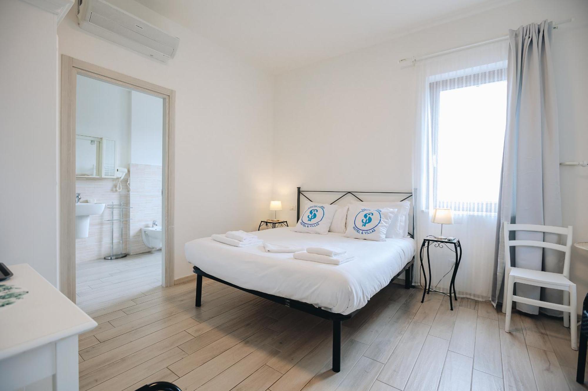 Sg Rooms - Casa Laura 佩斯基耶拉德加达 外观 照片